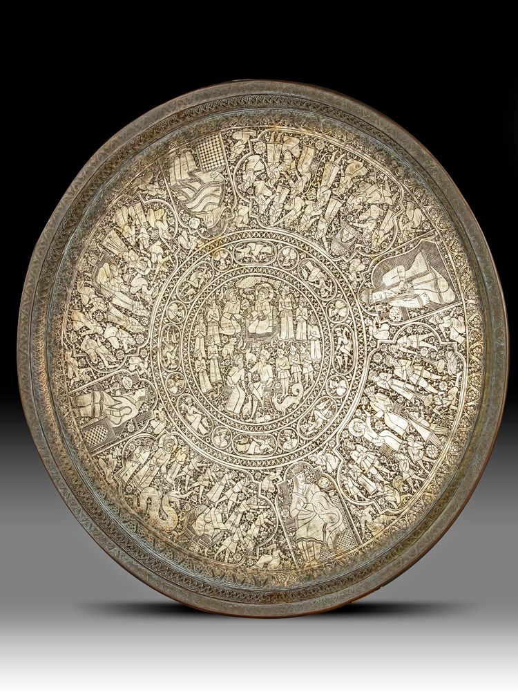 A PERSIAN BRASS TRAY, PERSIA, ZAND-EARLY QAJAR DYNASTY18TH/19TH CENTRUY