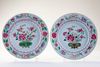 A PAIR OF CHINESE FAMILLE ROSE DISHES