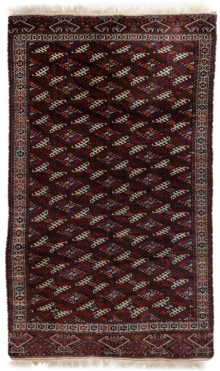 A TURKMAN YAMUD, FIRST HALF 20TH CENTURY