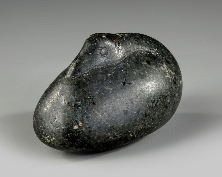 A WESTERN ASIATIC DARK STONE DUCK WEIGHT, CIRCA 2ND MILLENNIUM B.C.