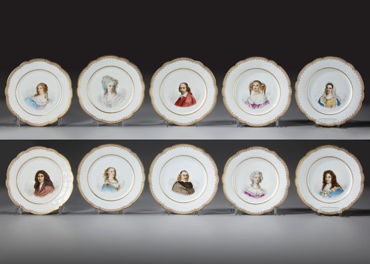 A SET OF TEN WHITE LIMOGES PORCELAIN PLATES, NAPOLEON III PERIOD, LATE 19TH CENTURY