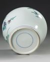 A CHINESE DOUCAI JAR, 19TH-20TH CENTURY