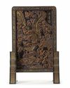 A SMALL CHINESE GILT LACQUERED 'HUNDRED DEER' TABLE SCREEN, CHINA, 20TH CENTURY