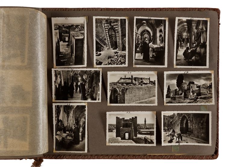 VINTAGE PHOTO ALBUM WITH PHOTOGRAPHS OF HISTORICAL MONUMENTS, HOLY AND IMPORTANT PLACES, 1920S