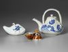 THREE JAPANESE PORCELAIN WARES, 19TH CENTURY