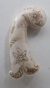 A MUGHAL JADE DAGGER HILT, NDIA, 20TH CENTURY