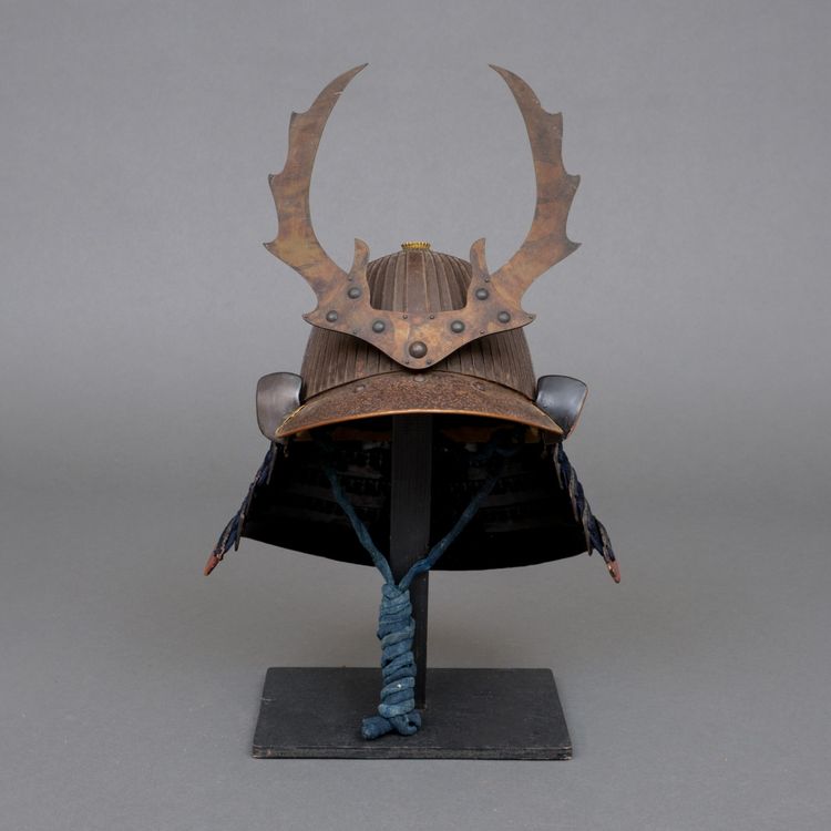 A JAPANESE SUJI’BACHI KABUTO (HELMET), SECOND HALF 19TH CENTURY