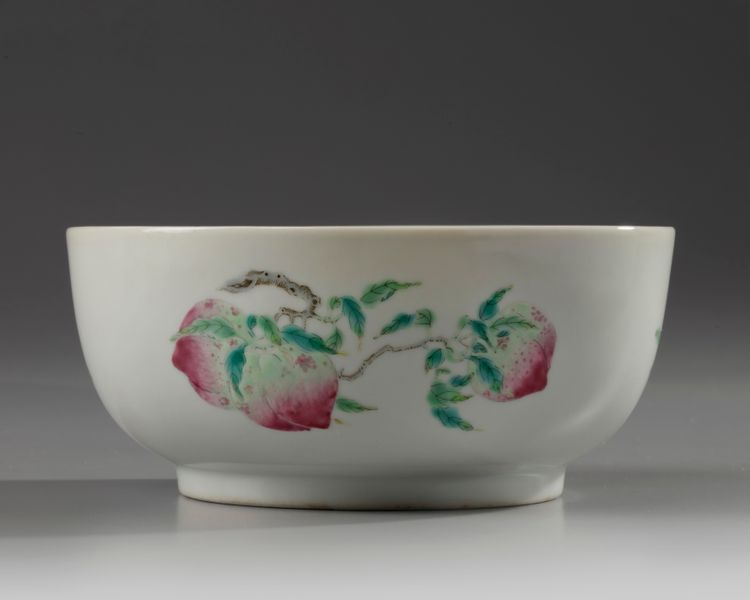 A Chinese famille rose 'Three Abundances' bowl