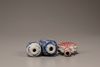 THREE CHINESE PORCELAIN SNUFF BOTTLES, 19TH CENTURY