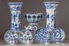 A lot of twelve blue and white items