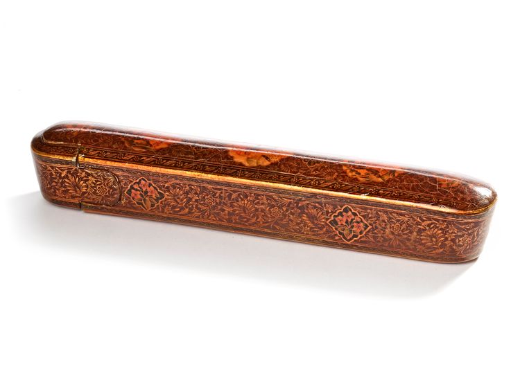 A QAJAR LACQUERED PAPIER-MACHÉ PEN CASE (QALAMDAN), 19TH CENTURY