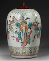 CHINESE FAMILLE ROSE JAR WITH WOODEN COVER, 19TH CENTURY