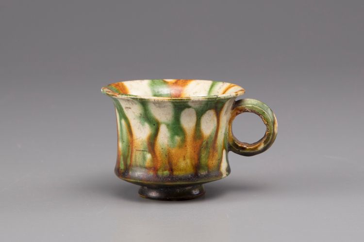 A sancai-glazed cup