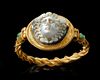 AN EXCEPTIONAL ROMAN GOLD BRACELET WITH A CAMEO MOUNTED ON THE CENTRAL MEDALLION, CIRCA 2ND-3RD CENTURY A.D.