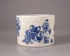 A Chinese blue and white crackle-glazed brush pot