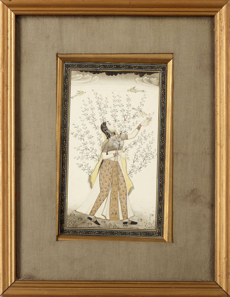AN INDIAN PAINTING OF AN ELEGANT LADY, EARLY 20TH CENTURY