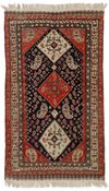 A FINE QASHQAI RUG, 19TH CENTURY