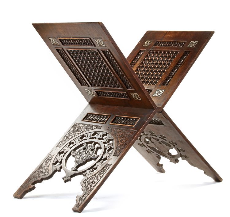 AN OTTOMAN MOTHER-OF-PEARL WOODEN QURAN STAND, TURKEY OR SYRIA, LATE 19TH-EARLY 20TH CENTURY