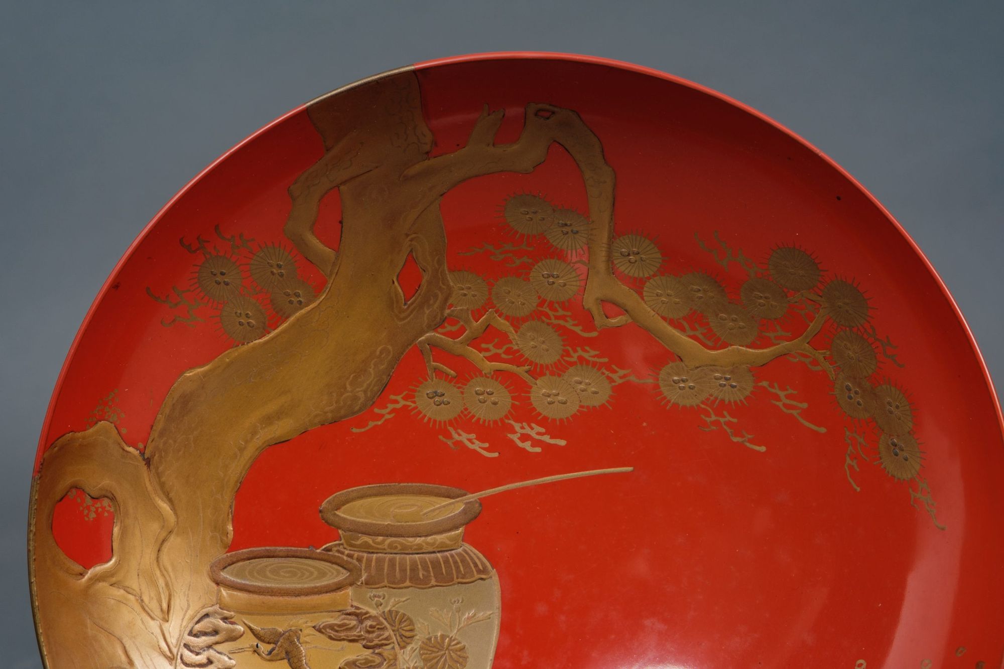 FIVE LARGE LACQUER SAKAZUKI 盃 (SAKE SAUCER CUPS)