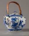 A CHINESE BLUE AND WHITE TEAPOT