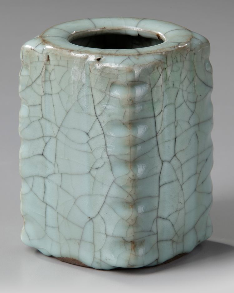 A CHINESE CELADON-GLAZED SQUARE-SECTION VASE, CONG, SONG DYNASTY (960-1279)