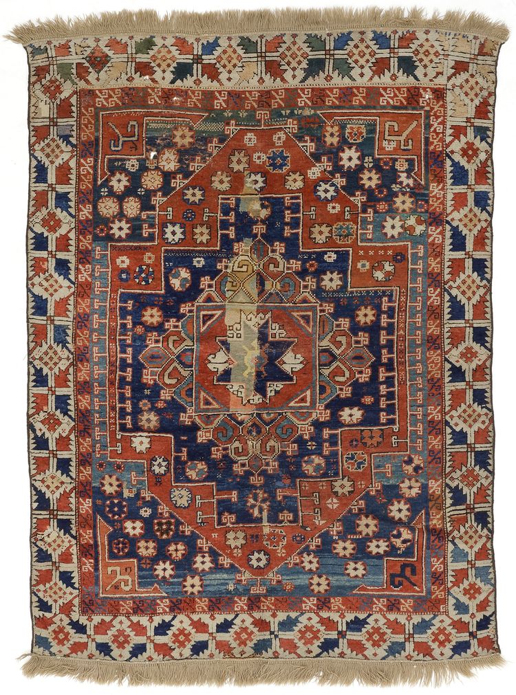 ANTIQUE 18TH CENTURY GHIRLANDAIO BERGAMA CARPET.