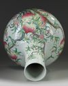 A LARGE CHINESE FAMILLE ROSE 'NINE PEACHES' BOTTLE VASE, TIANQIUPING, QING DYNASTY (1644-1911)