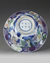A CHINESE DOUCAI PORCELAIN BOWL, 19TH-20TH CENTURY