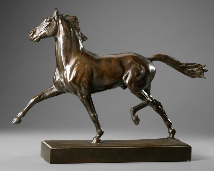 ALBERT HINRICH HUSSMAN (1874-1946), TROTTING HORSE, BRONZE SCULPTURE