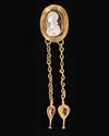 A ROMAN GOLD BROOCH WITH CAMEO AND PENDANTS, 3RD CENTURY AD