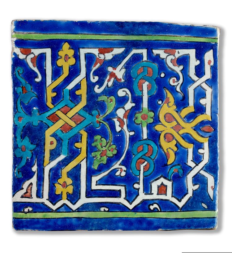 A TIMURID CUERDA SECA POTTERY TILE, CENTRAL ASIA, 14TH-15TH CENTURY