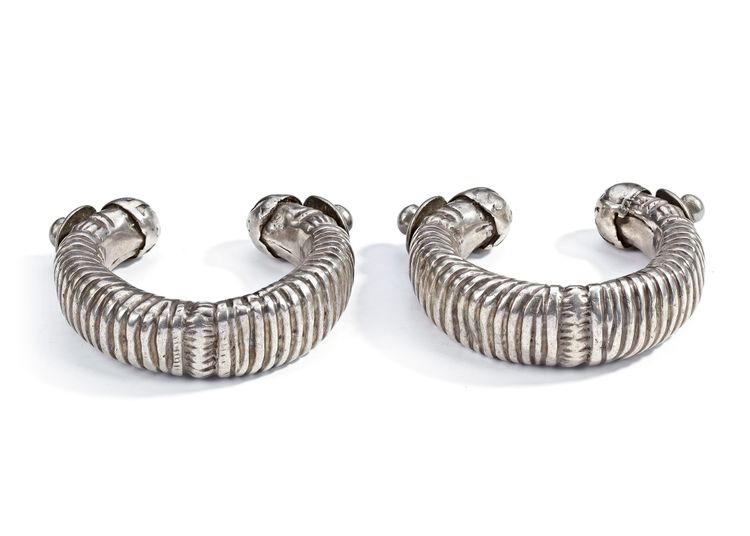 A PAIR OF AFGHAN SILVER BRACELETS, EARLY 20TH CENTURY