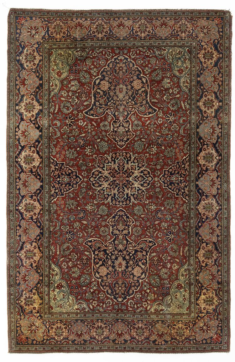 A KASHAN MOHTASHAM RUG
