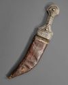 A SILVER YEMENI DAGGER, EARLY 20TH CENTURY