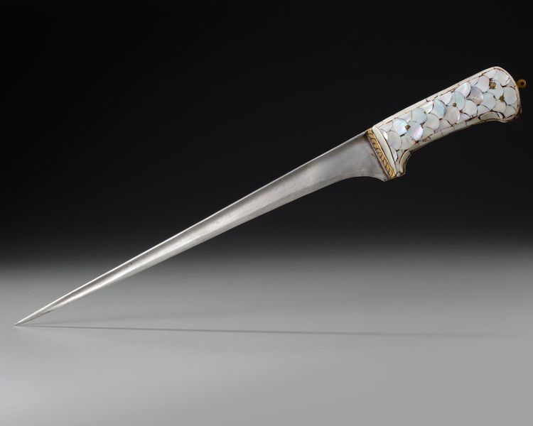 A MOTHER-OF-PEARL HILTED DAGGER (PESHKABZ), INDIA, GUJARAT, 18TH CENTURY