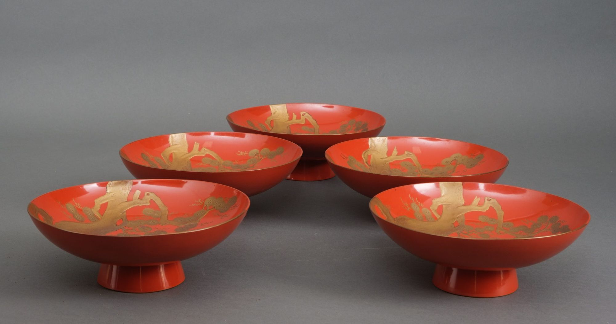 FIVE LARGE LACQUER SAKAZUKI 盃 (SAKE SAUCER CUPS)