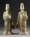 A PAIR OF GLAZED FIGURES, CHINA, MING DYNASTY (1368-1644)