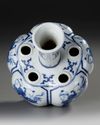 A CHINESE BLUE AND WHITE TULIP-SHAPED VASE, 19TH CENTURY