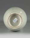 A CHINESE CELADON CRACKLE-GLAZED VASE, 19TH CENTURY