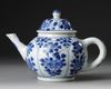 A CHINESE TEAPOT, KANGXI PERIOD  (1662–1722)