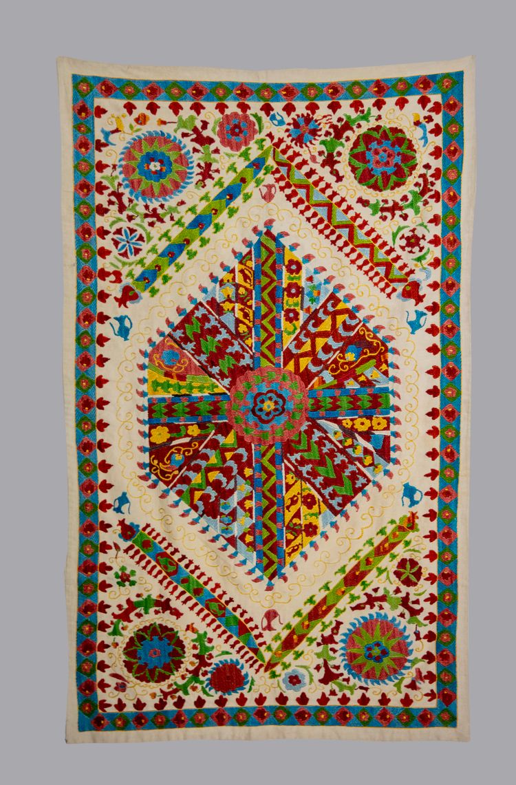 AN UZBEK BOKHARA NIM SUZANI