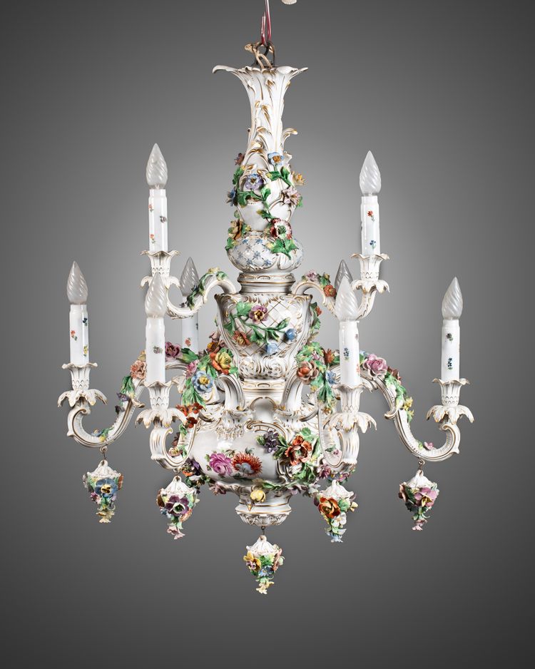 A DRESDEN PORCELAIN CHANDELIER, LOUIS XV STYLE