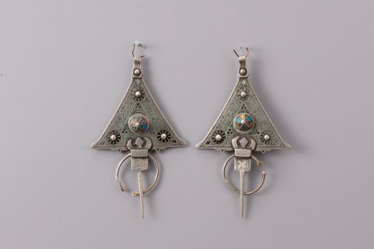A pair of silver Berber fibulae - Tizerzai -