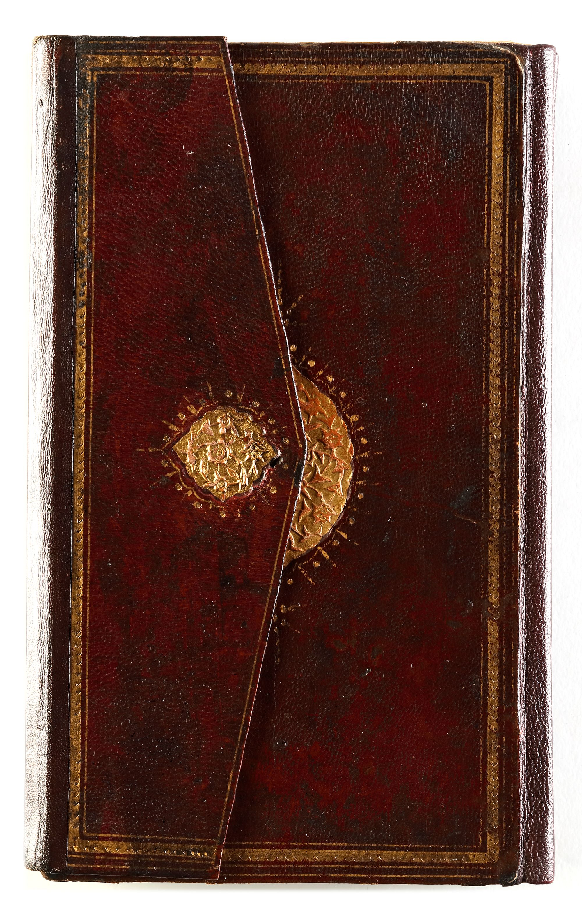 Yigit va qiz ortasida külotlu çorapda jinsiy aloqa U jinsiy aloqa paytida juda baland ovozda qichqirdi