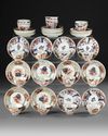 A LARGE GROUP OF 22 CHINESE IMARI PORCELAIN CUPS AND SAUCERS, 18TH CENTURY
