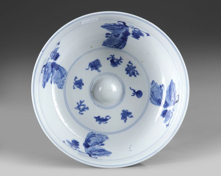 A CHINESE BLUE AND WHITE 'FLOWERS OF THE FOUR SEAONS' BOWL